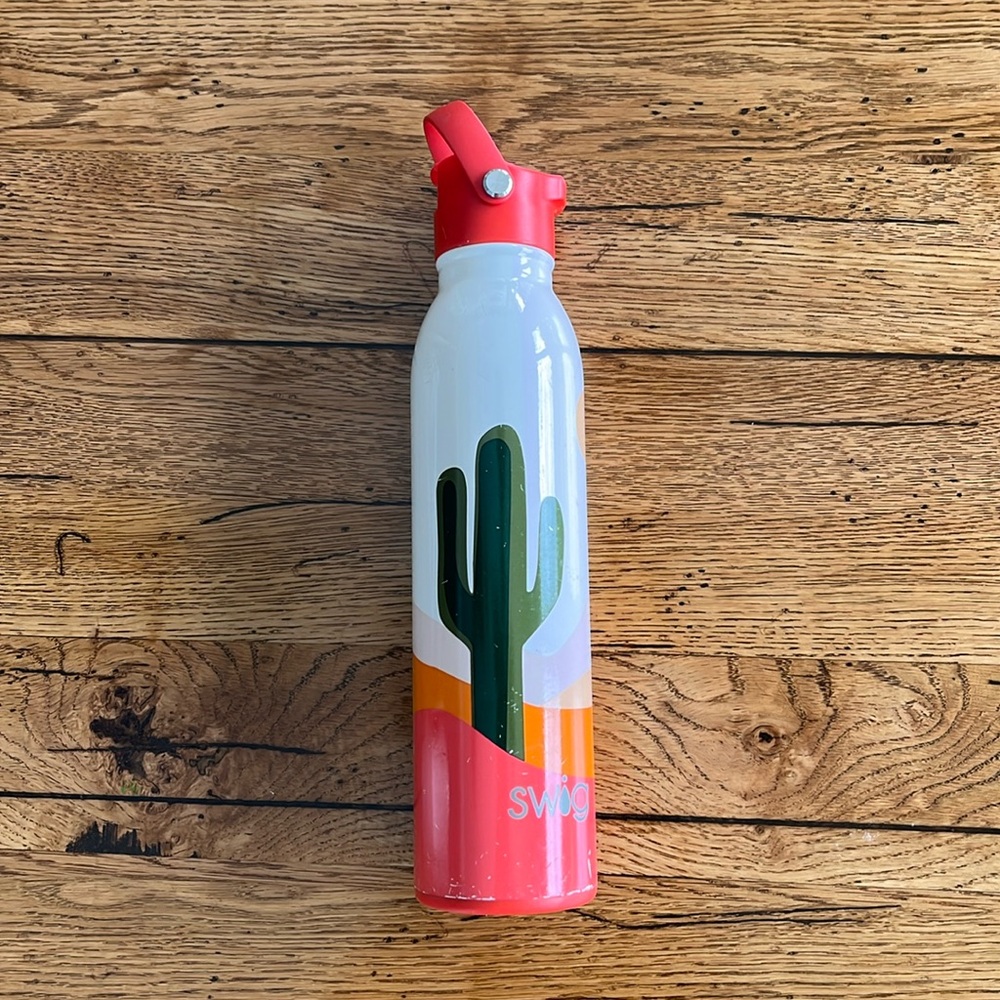 Swig Insulated Water Bottle